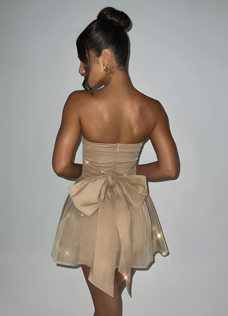 Liliana™ – Kleid mit schicker Schleife